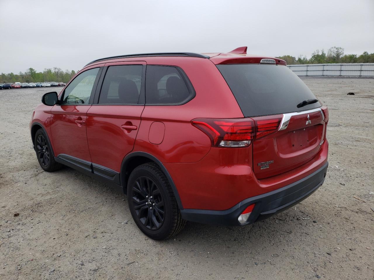 Photo 3 from auction – 2018 MITSUBISHI OUTLANDER with VIN JA4AD3A31JZ046950