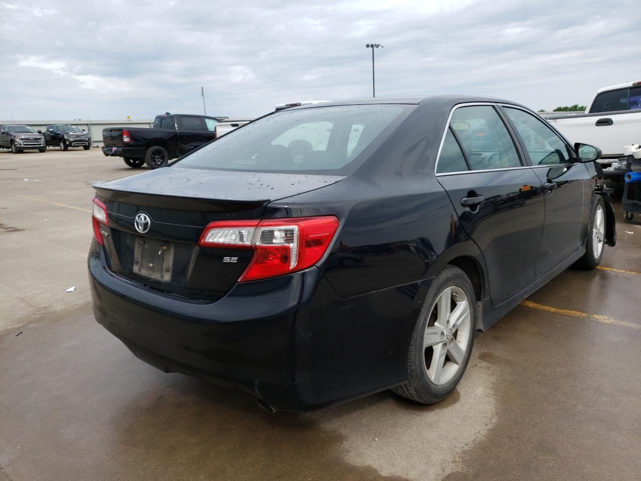 Photo 4 from auction – 2014 TOYOTA CAMRY L with VIN 4T1BF1FK5EU427885