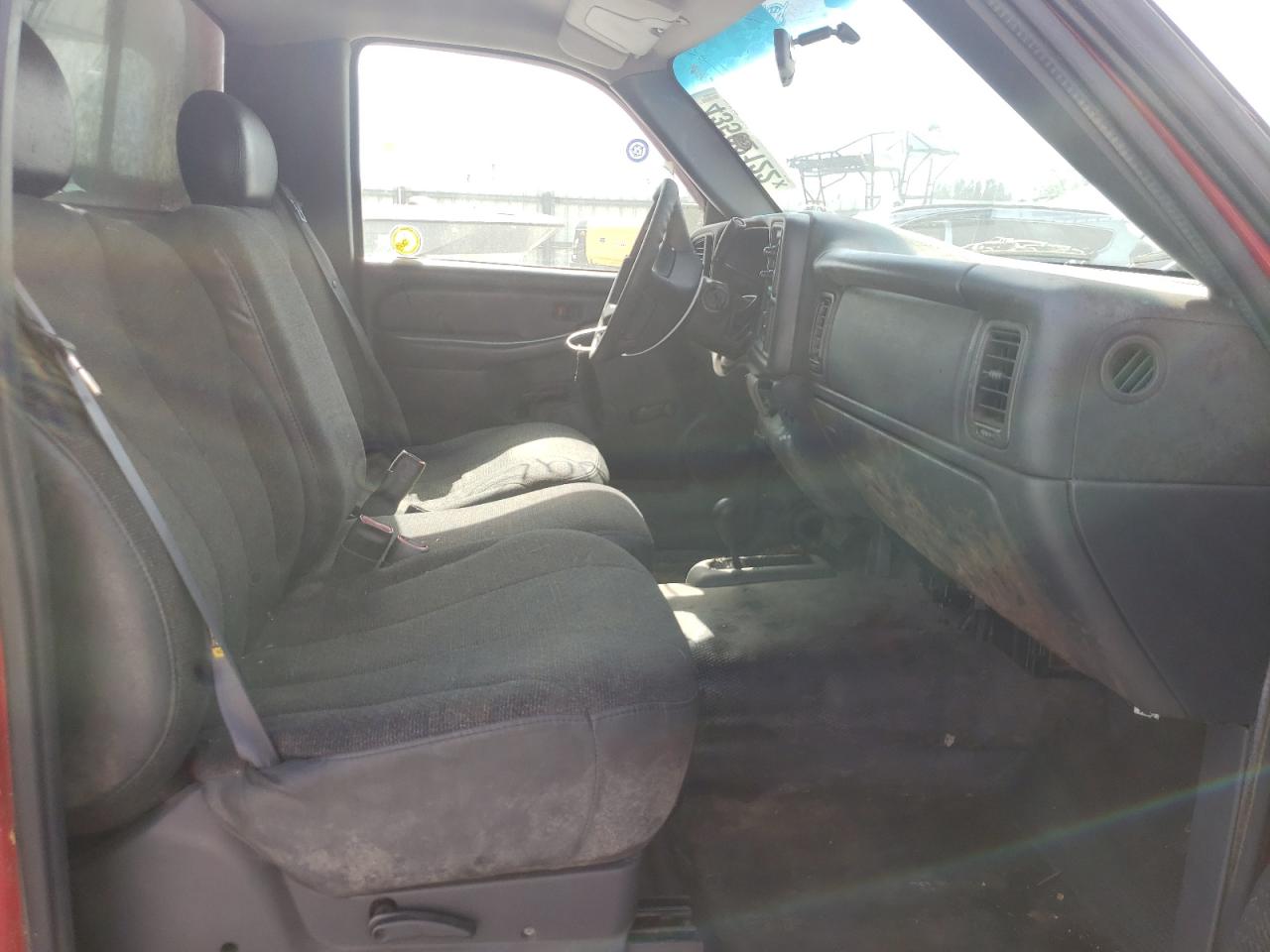 Photo 5 from auction – 2000 CHEVROLET SILVERADO with VIN 1GCEK14W1YE207371