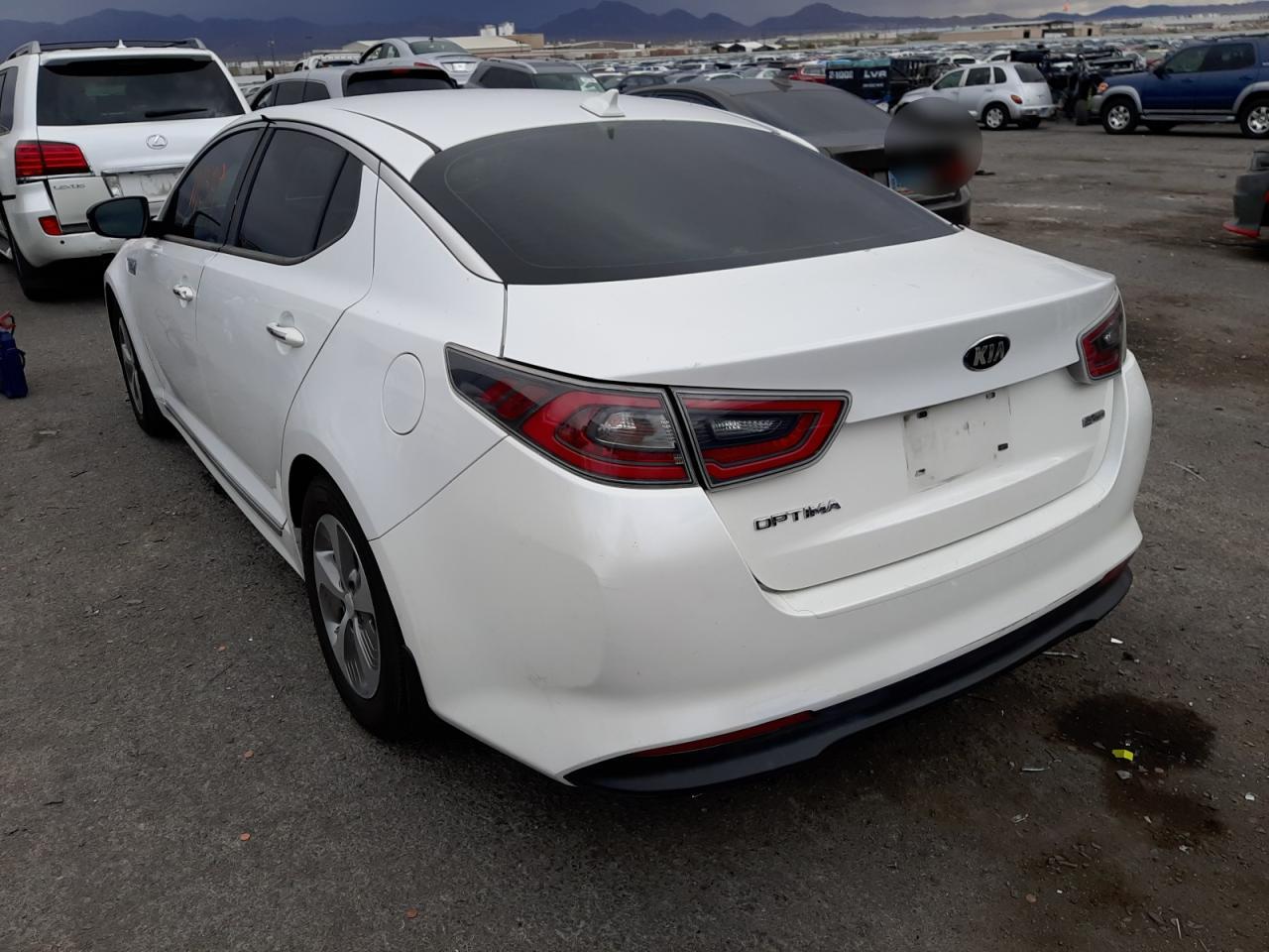 Photo 3 from auction – 2016 KIA OPTIMA HYB with VIN KNAGM4AD9G5099603