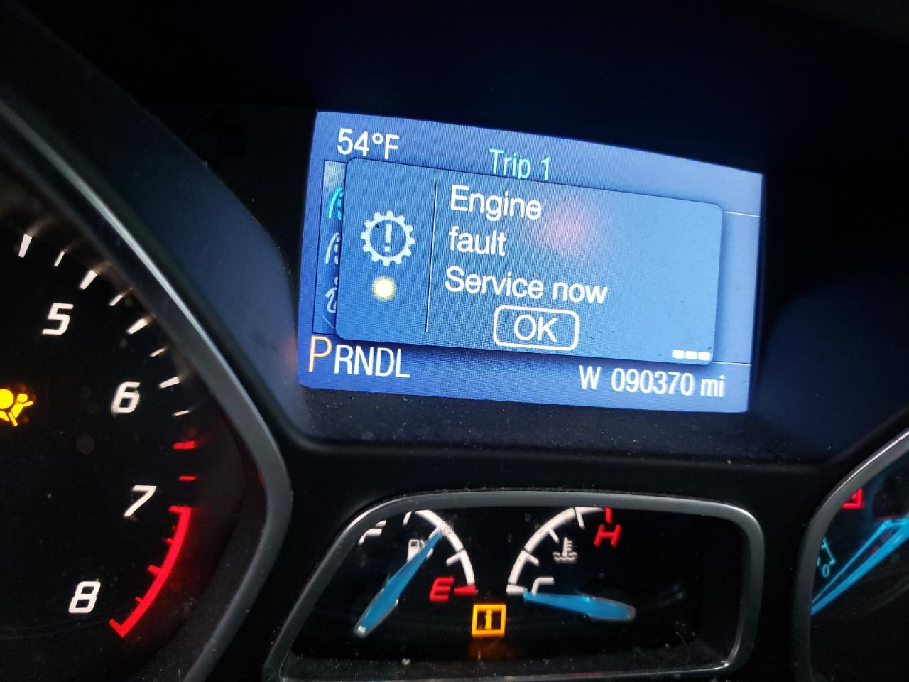 Photo 8 from auction – 2014 FORD FOCUS SE with VIN 1FADP3F26EL400762
