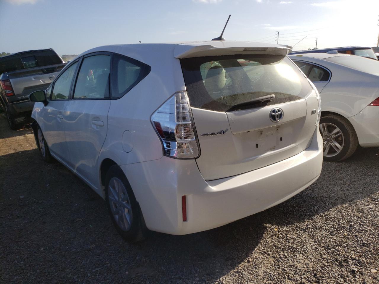 Photo 3 from auction – 2012 TOYOTA PRIUS V with VIN JTDZN3EU5C3152509
