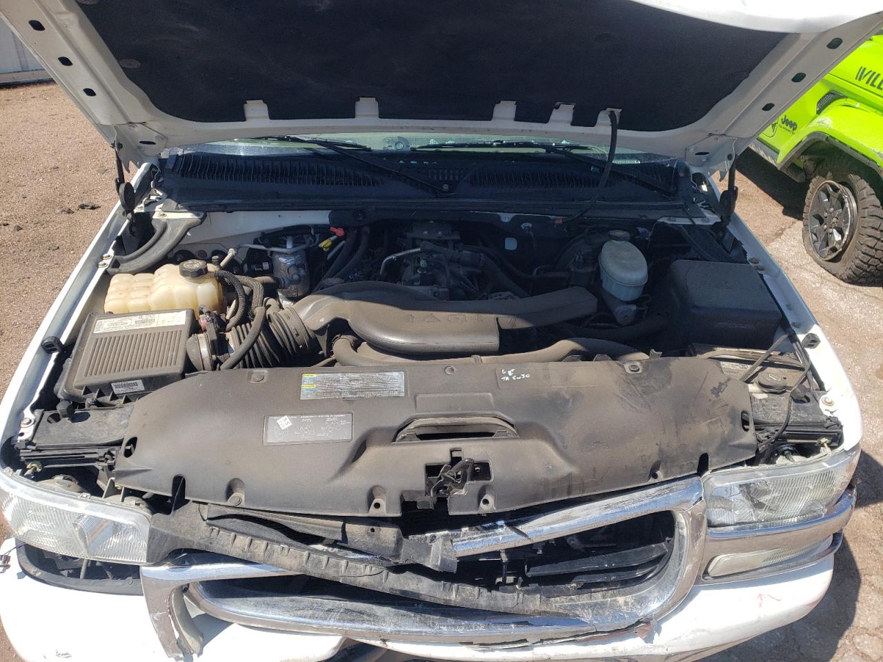 Photo 7 from auction – 2003 GMC YUKON with VIN 1GKEK13Z73J317664