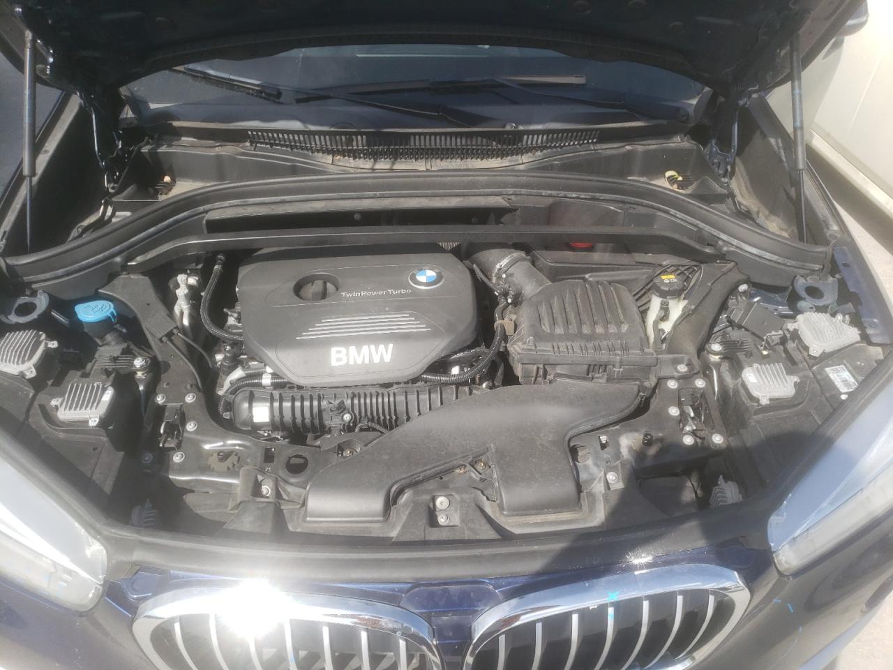 Photo 7 from auction – 2017 BMW X1 SDRIVE2 with VIN WBXHU7C35H5H35213