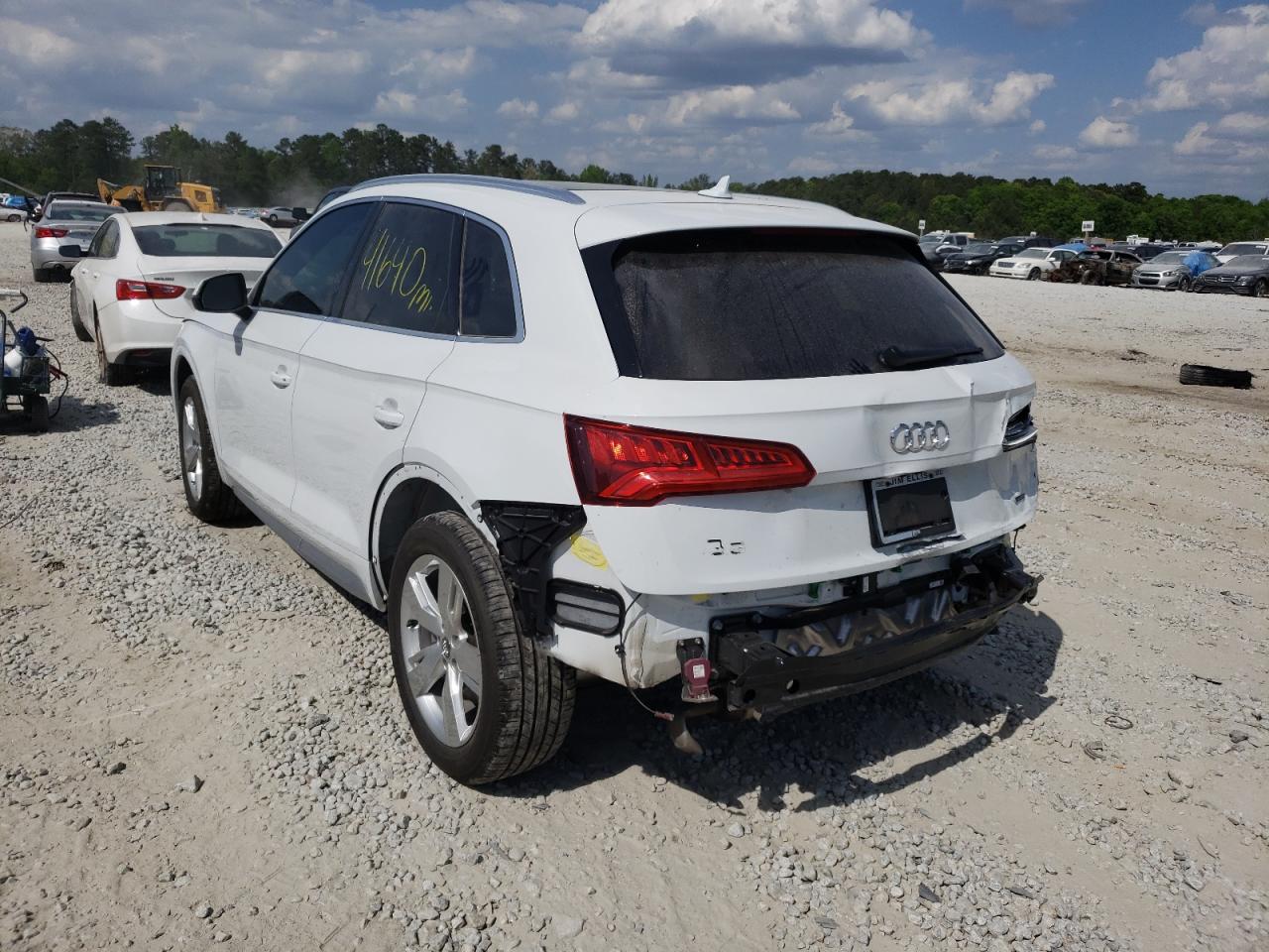 Photo 3 from auction – 2019 AUDI Q5 PREMIUM with VIN WA1BNAFY9K2026580