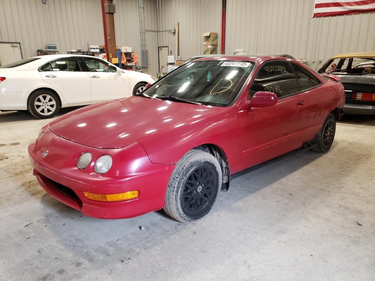 صورة رقم 2 من المزاد - 1998 ACURA INTEGRA LS مع VIN JH4DC4455WS010282