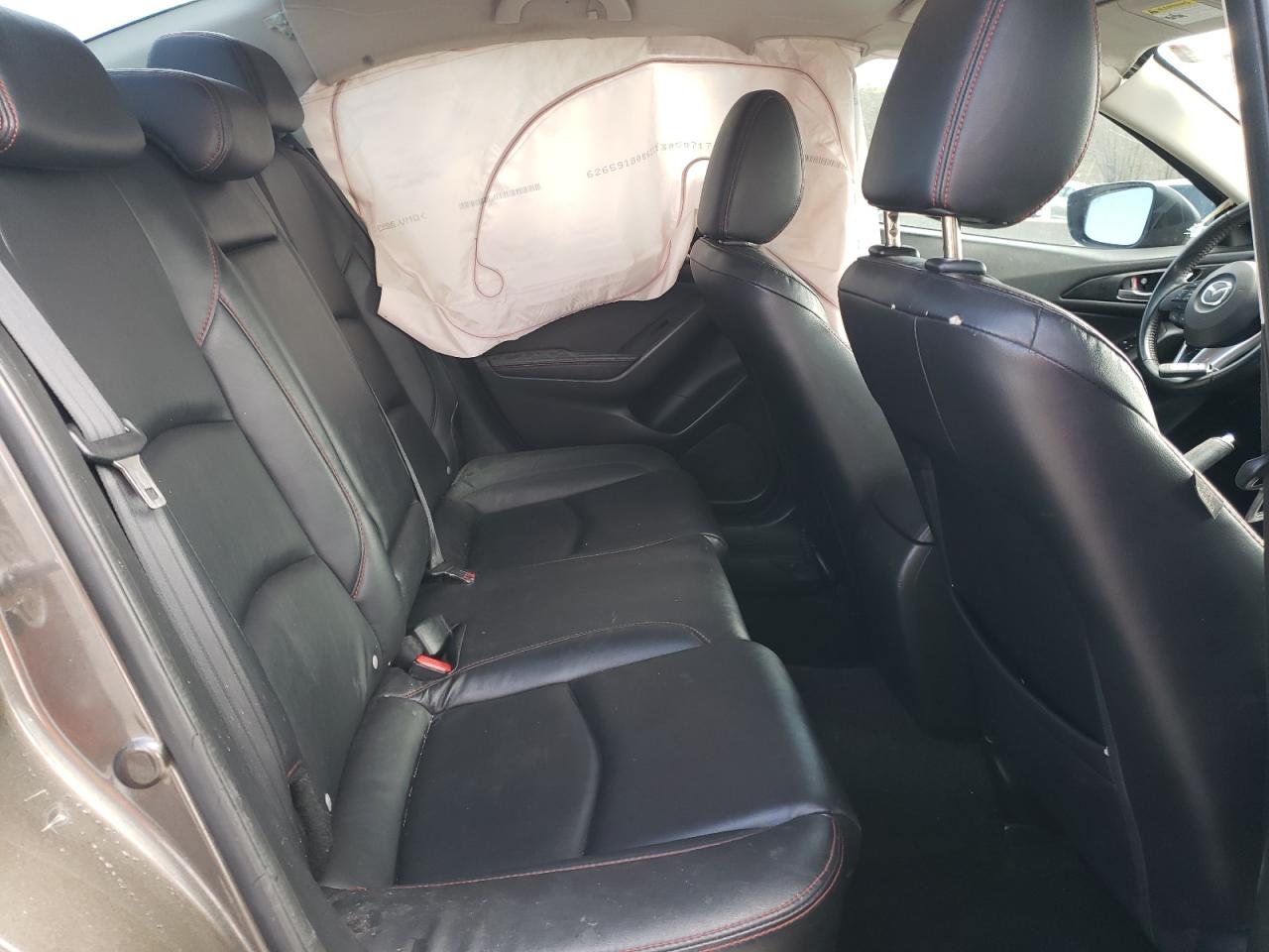 Photo 6 from auction – 2014 MAZDA 3 TOURING with VIN JM1BM1V31E1108649