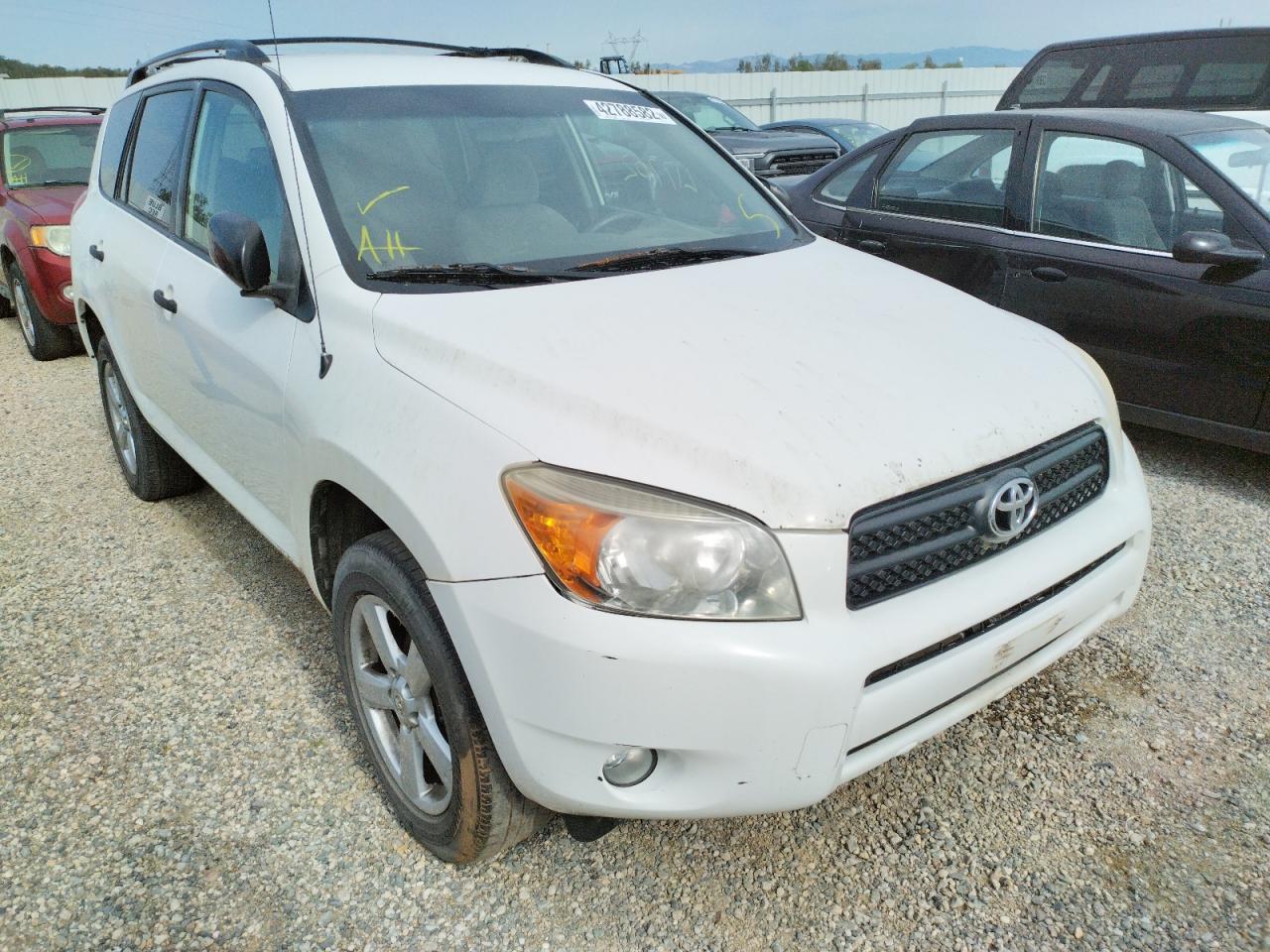 TOYOTA RAV4 2007 with VIN JTMBD33V675069956 - Photo from auction