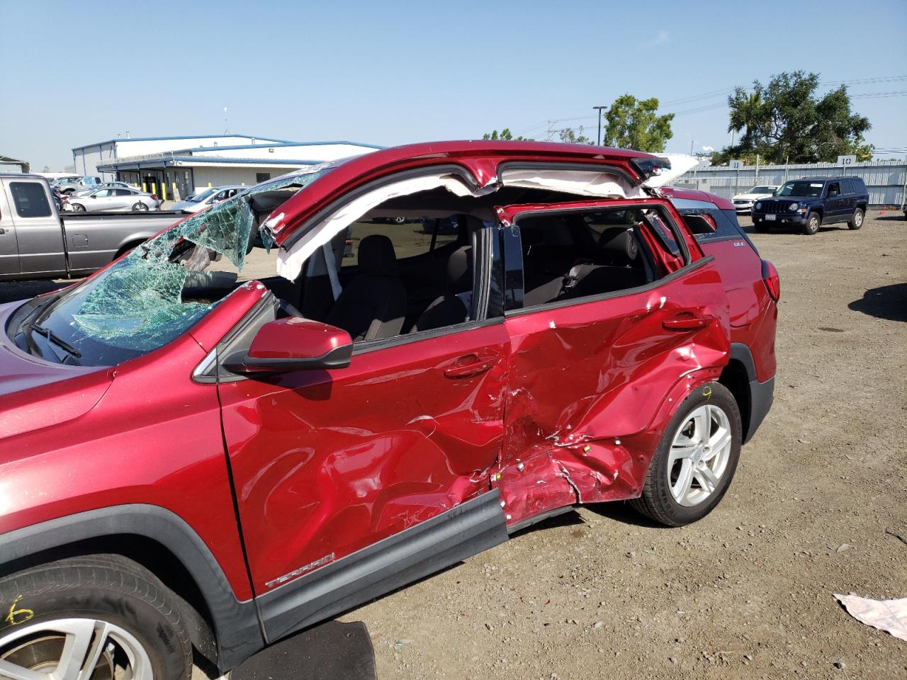 Photo 9 from auction – 2018 GMC TERRAIN SL with VIN 3GKALMEX3JL134342
