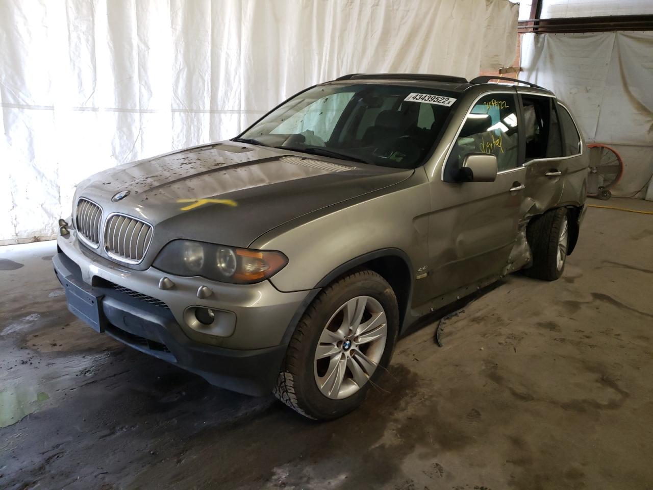 Photo 2 from auction – 2004 BMW X5 4.4I with VIN 5UXFB53594LV00413