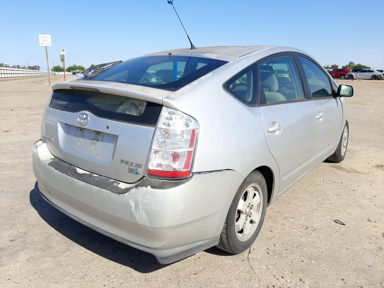 Photo 4 from auction – 2006 TOYOTA PRIUS with VIN JTDKB20U763133637