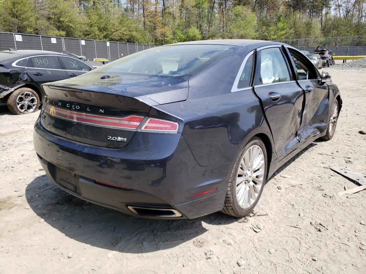 Photo 4 from auction – 2014 LINCOLN MKZ with VIN 3LN6L2J97ER820086