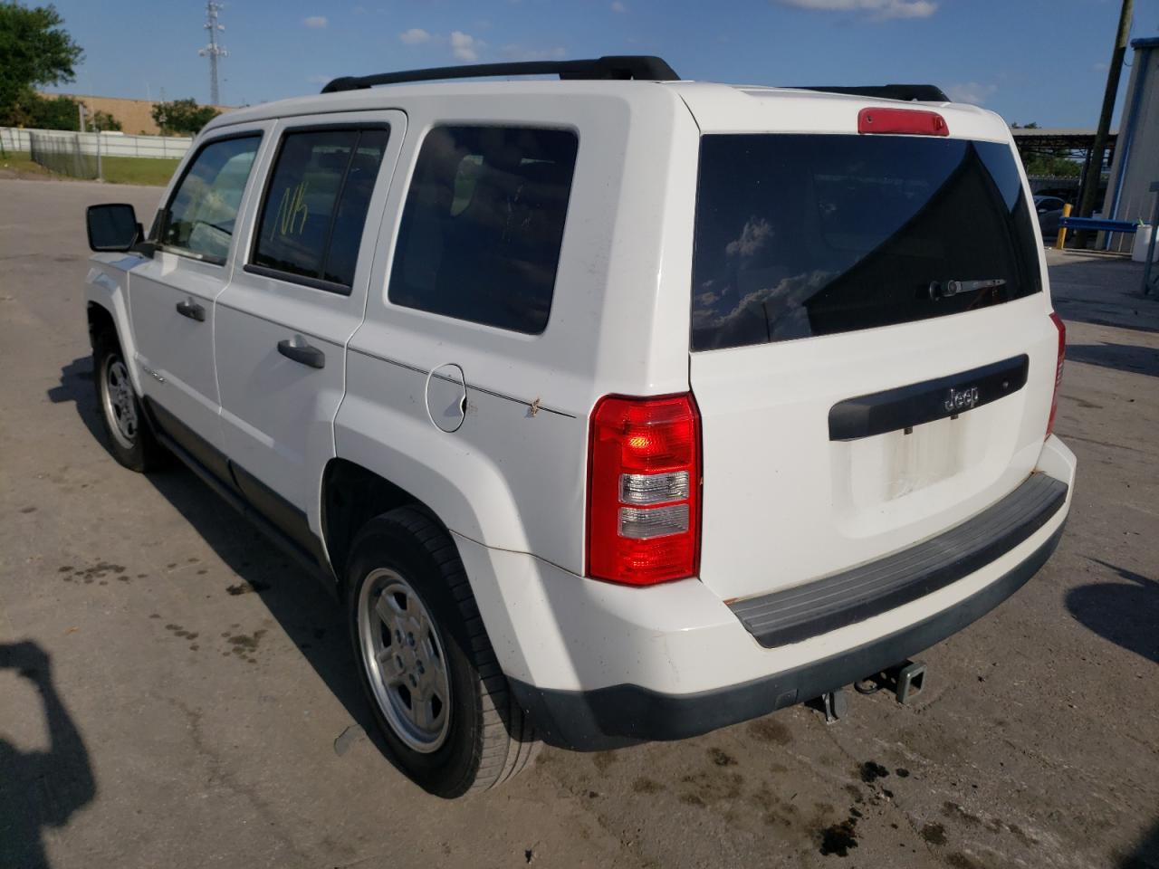 Photo 3 from auction – 2014 JEEP PATRIOT SP with VIN 1C4NJPBA9ED642444