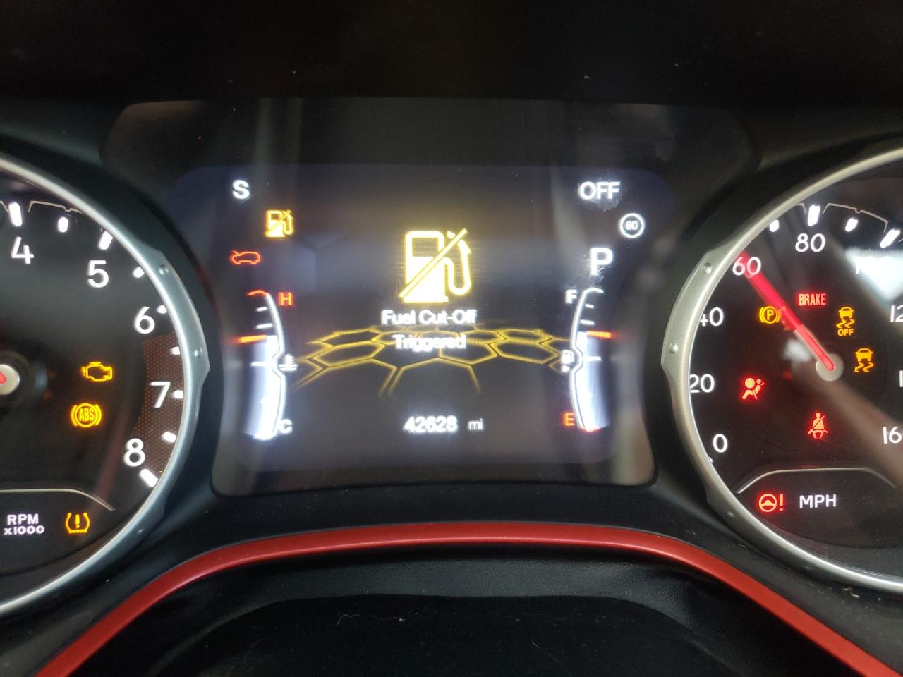 Photo 8 from auction – 2019 JEEP COMPASS TR with VIN 3C4NJDDB6KT780260