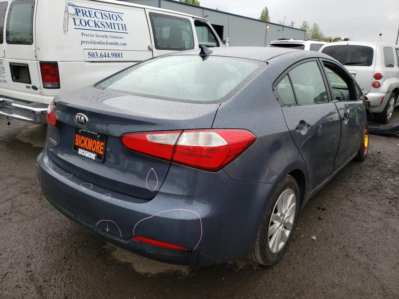 Photo 4 from auction – 2015 KIA FORTE LX with VIN KNAFX4A62F5256259