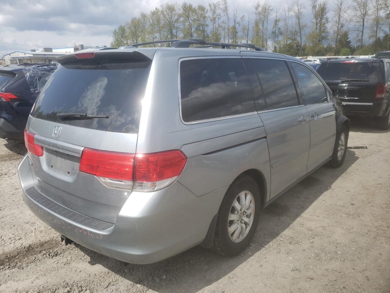 Photo 4 from auction – 2010 HONDA ODYSSEY EX with VIN 5FNRL3H77AB077713