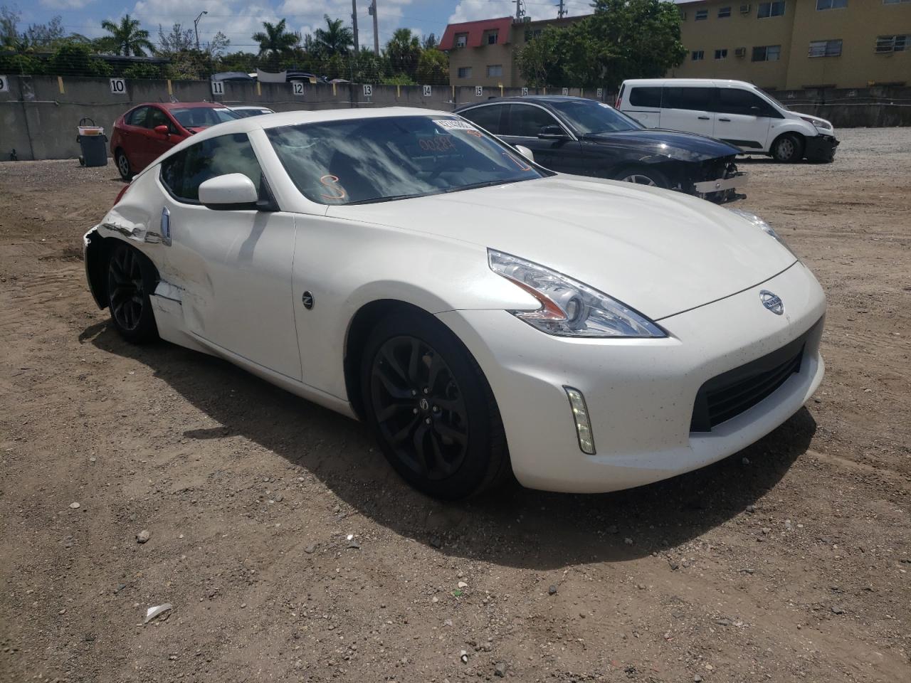 Photo 1 from auction – 2016 NISSAN 370Z BASE with VIN JN1AZ4EH3GM935342