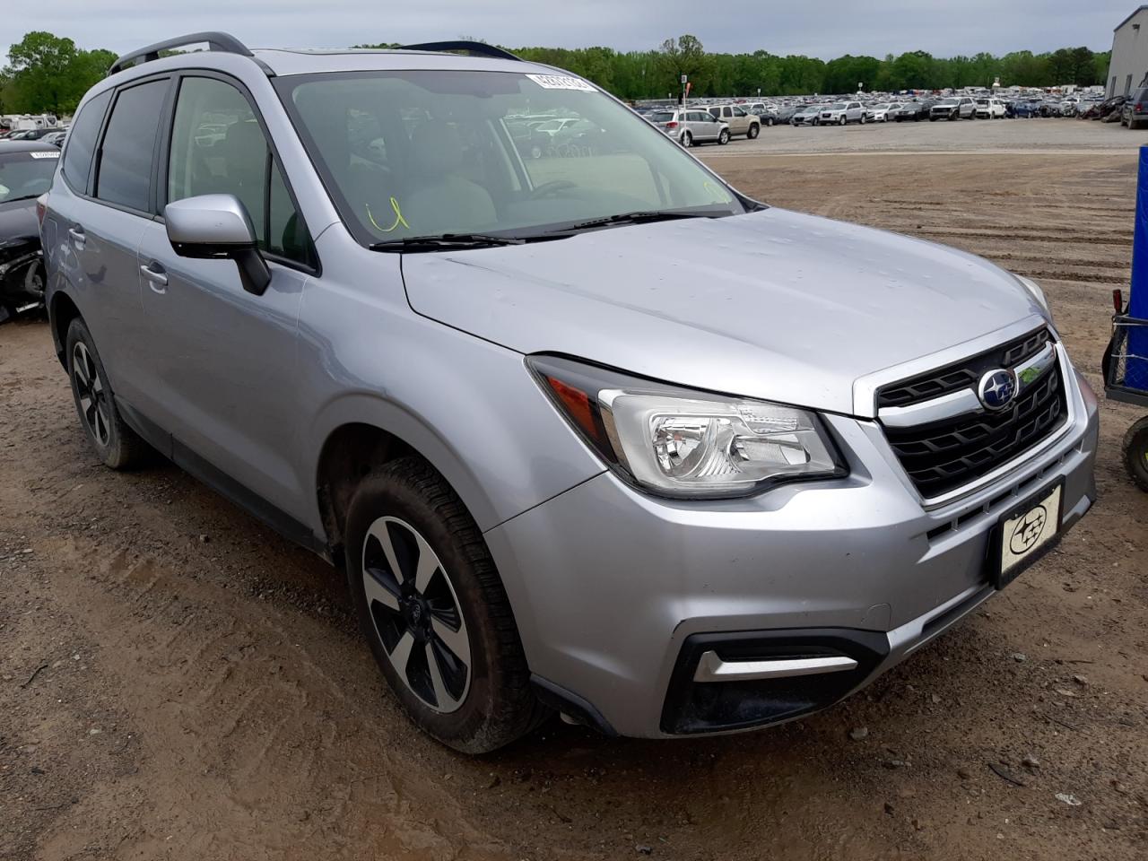 Photo 14 from auction – 2017 SUBARU FORESTER 2 with VIN JF2SJAEC7HH570784