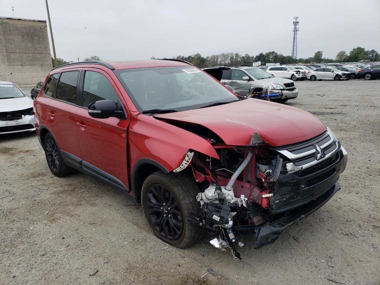 MITSUBISHI OUTLANDER 2018 with VIN JA4AD3A31JZ046950 - Photo from auction