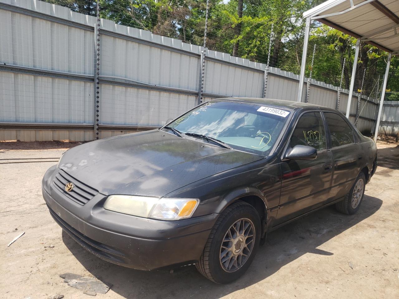 Photo 2 from auction – 1997 TOYOTA CAMRY CE with VIN 4T1BG22K7VU822658