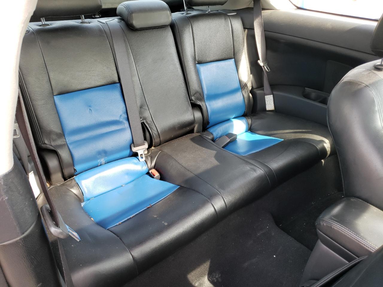 Photo 6 from auction – 2005 SCION TC with VIN JTKDE177850042332