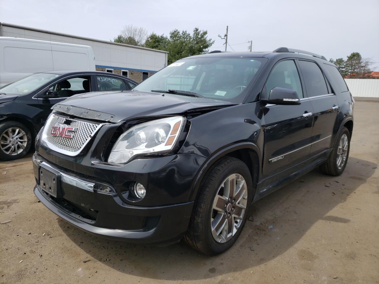 صورة رقم 2 من المزاد - 2012 GMC ACADIA DEN مع VIN 1GKKVTED3CJ243215