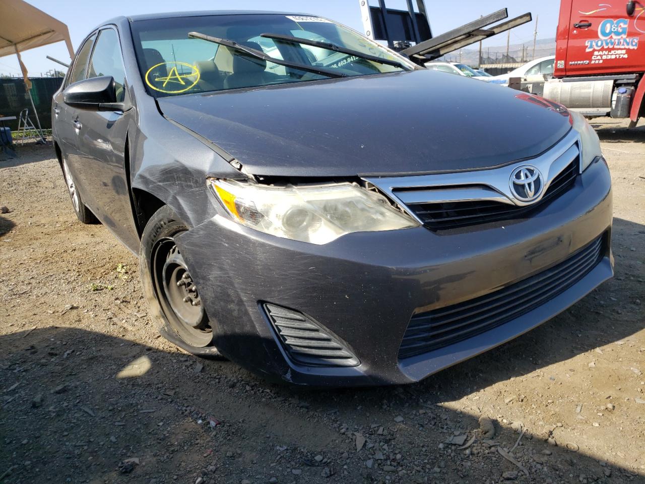 TOYOTA CAMRY BASE 2012 con VIN 4T1BF1FK6CU017349 - Foto de la subasta