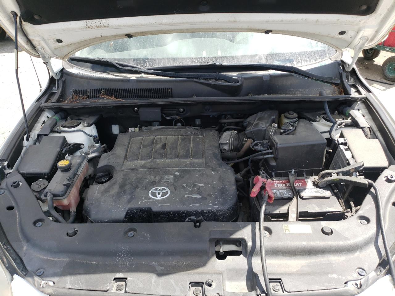 Photo 7 from auction – 2008 TOYOTA RAV4 LIMIT with VIN JTMBK31V985057357