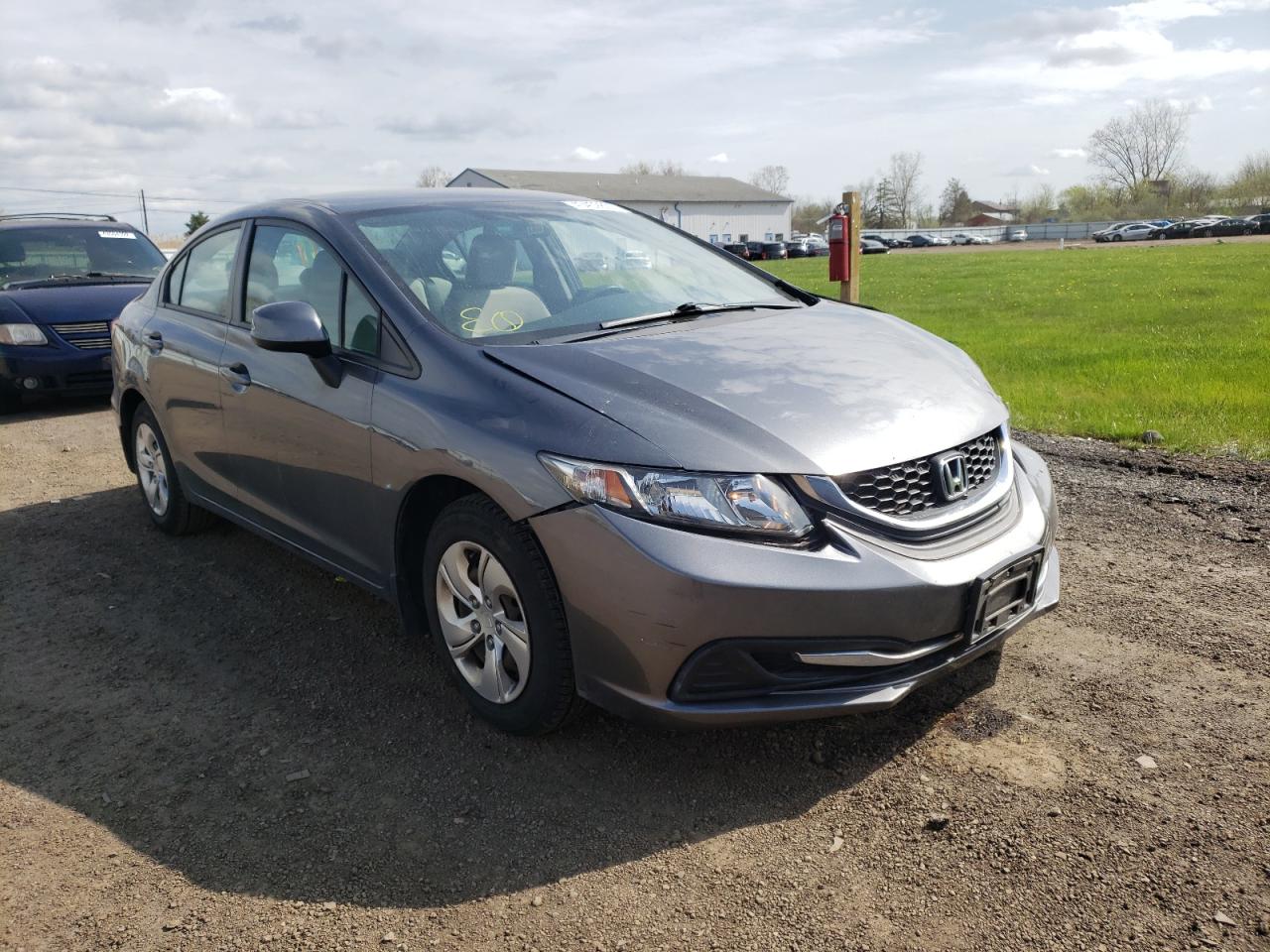 Photo 1 from auction – 2013 HONDA CIVIC LX with VIN 19XFB2F51DE097127