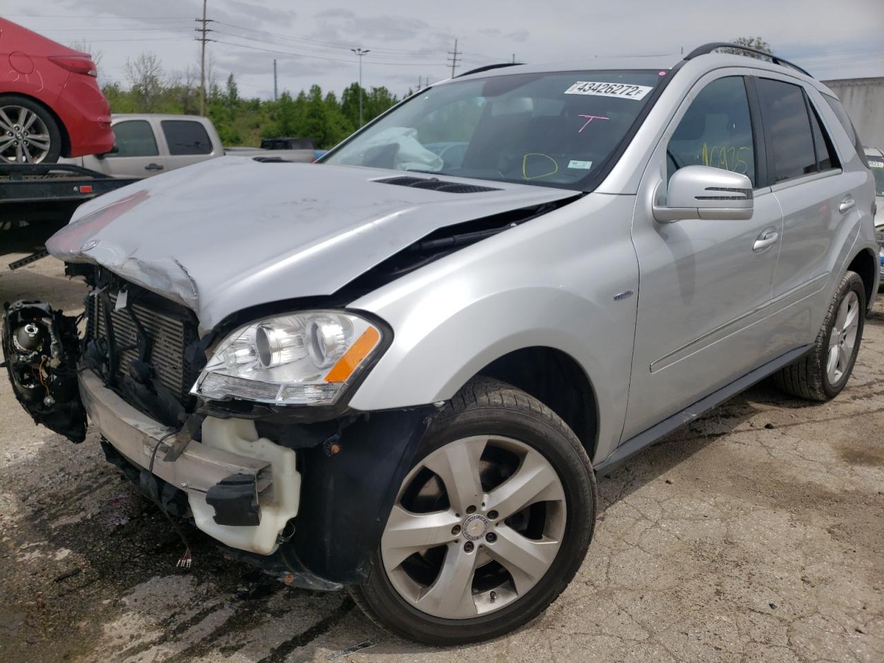 Photo 2 from auction – 2011 MERCEDES-BENZ ML 350 BLU with VIN 4JGBB2FB8BA706715