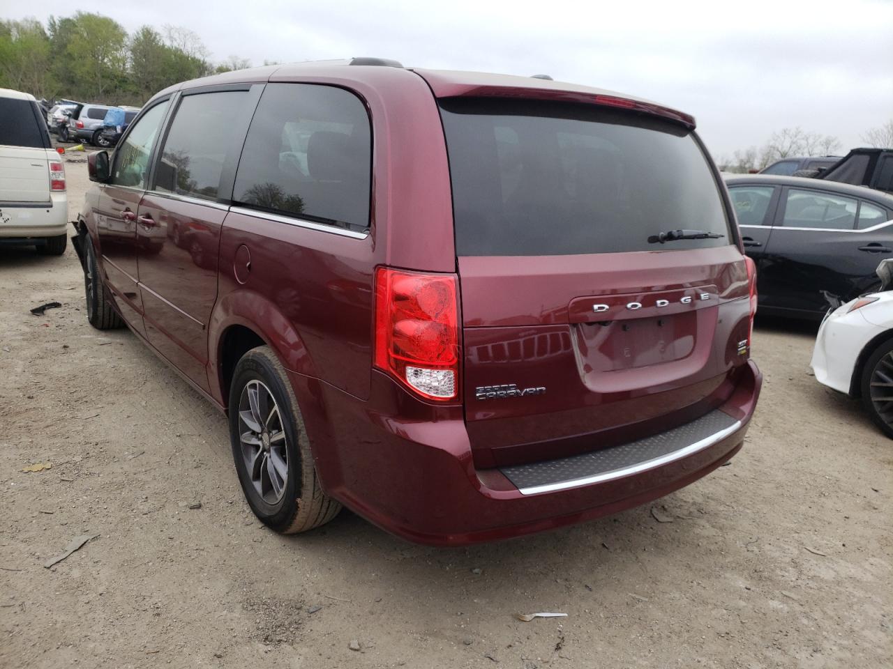 Photo 3 from auction – 2017 DODGE GRAND CARA with VIN 2C4RDGCG6HR690626