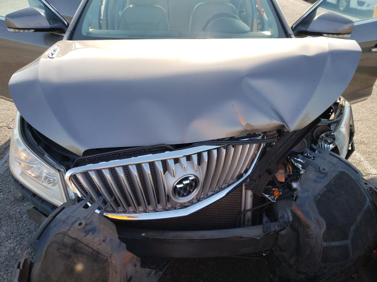 Photo 7 from auction – 2010 BUICK LACROSSE C with VIN 1G4GC5GG0AF213577