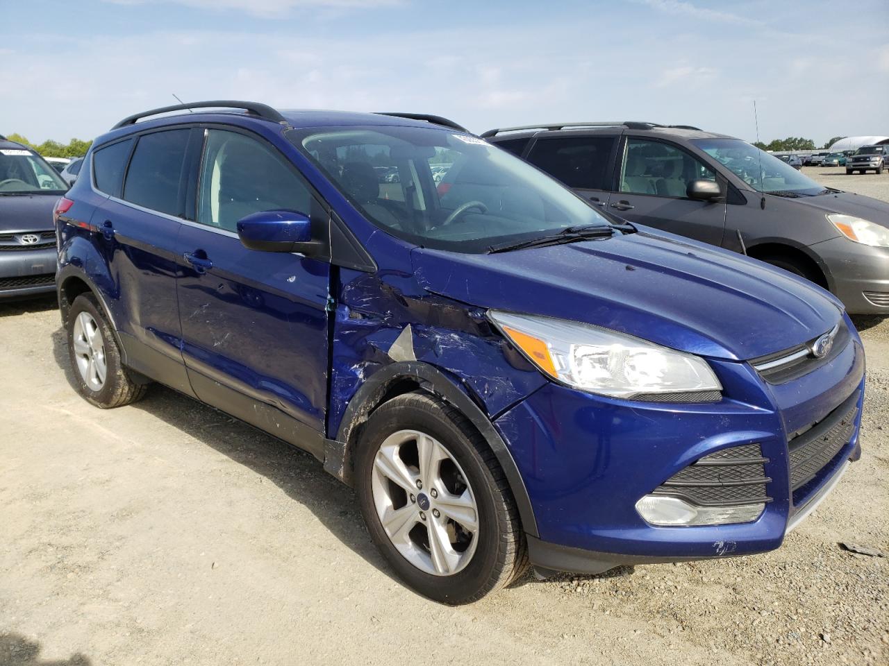 FORD ESCAPE SE 2016 with VIN 1FMCU9G91GUC45480 - Photo from auction