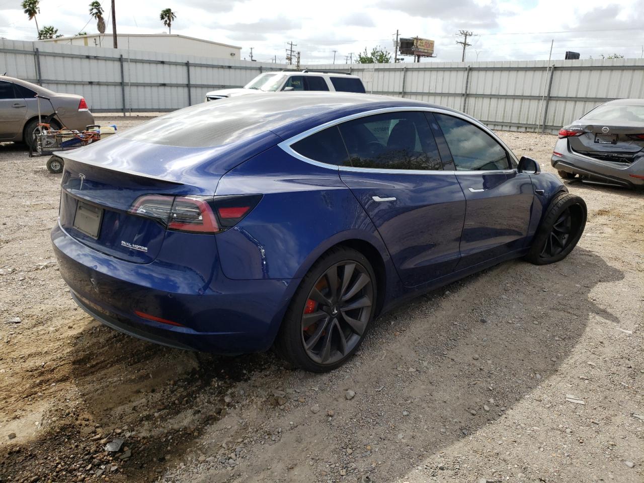 Photo 4 from auction – 2020 TESLA MODEL 3 with VIN 5YJ3E1EC7LF713913