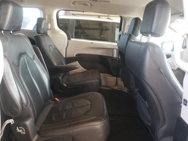 Photo 6 from auction – 2017 CHRYSLER PACIFICA T with VIN 2C4RC1BG2HR552843