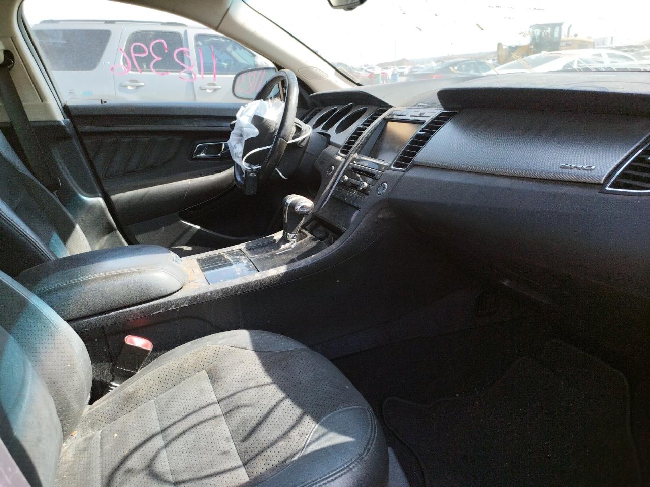 Photo 5 from auction – 2010 FORD TAURUS SHO with VIN 1FAHP2KT4AG119508