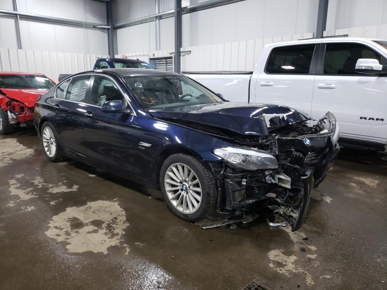 BMW 535 XI 2011 with VIN WBAFU7C50BC876693 - Photo from auction
