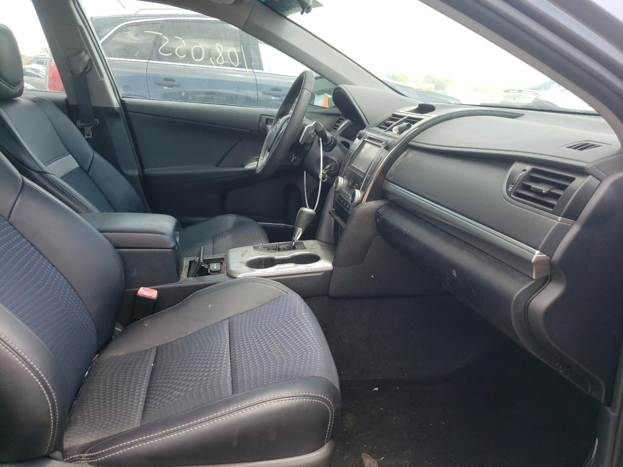 Photo 5 from auction – 2014 TOYOTA CAMRY L with VIN 4T1BF1FKXEU307984