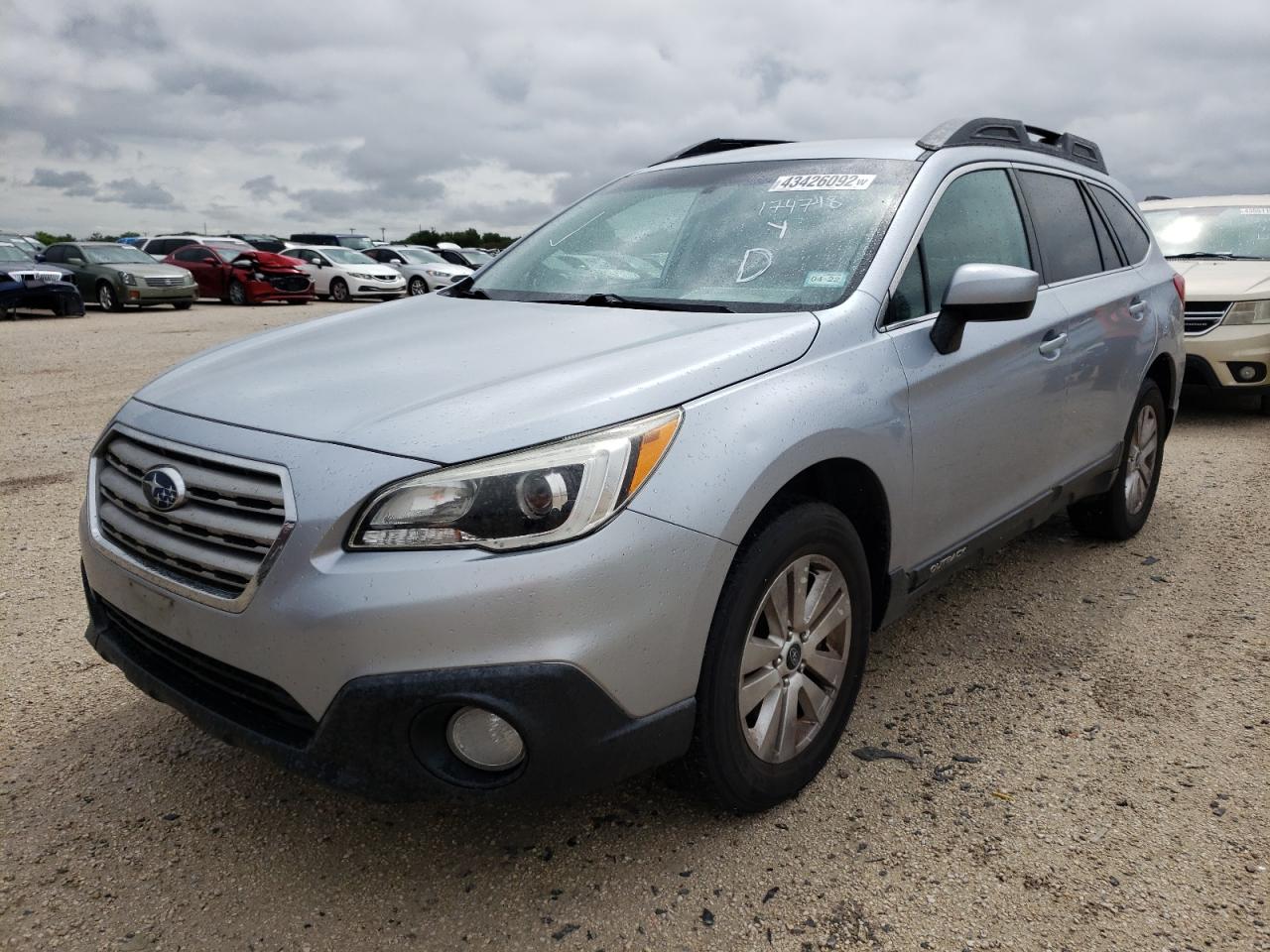 Photo 2 from auction – 2015 SUBARU OUTBACK 2. with VIN 4S4BSBCC9F3260999