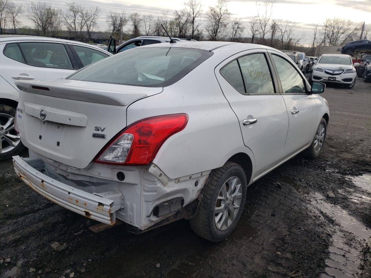 Photo 4 from auction – 2018 NISSAN VERSA S with VIN 3N1CN7AP4JL877648