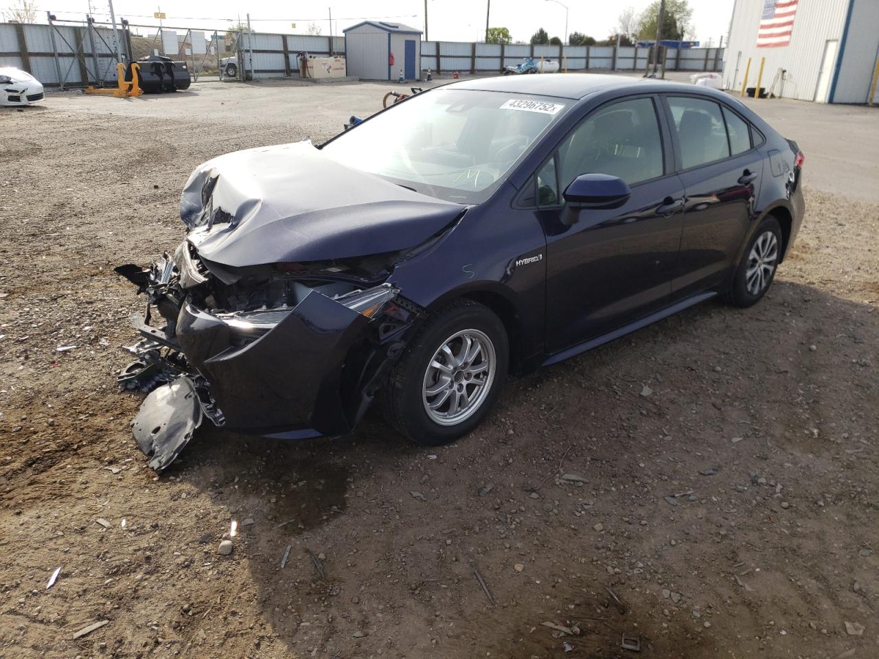 Photo 2 from auction – 2020 TOYOTA COROLLA LE with VIN JTDEBRBE8LJ001067