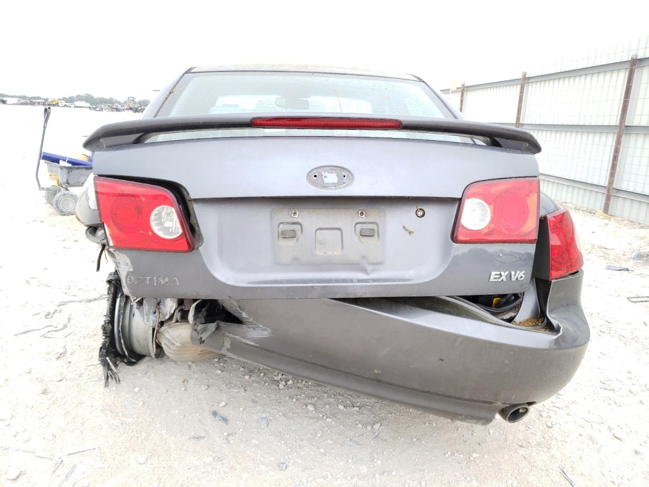 Photo 9 from auction – 2007 KIA OPTIMA LX with VIN KNAGE124475118083
