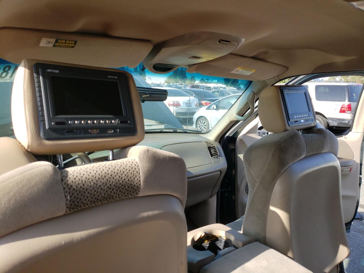 Photo 9 from auction – 2001 FORD F150 with VIN 1FTRX07W21KA86821