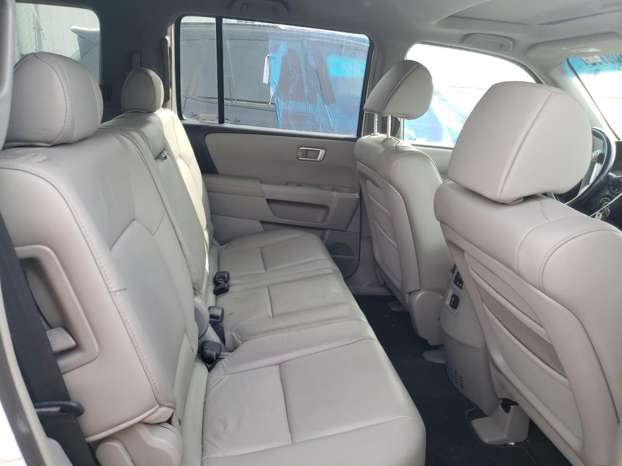 Photo 6 from auction – 2009 HONDA PILOT EXL with VIN 5FNYF48519B043768