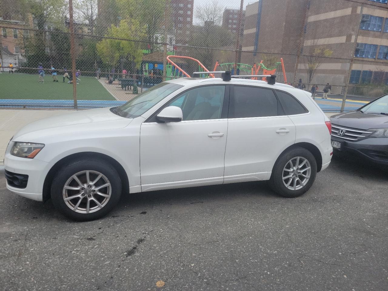 Photo 2 from auction – 2009 AUDI Q5 3.2 with VIN WA1KK78R69A023167