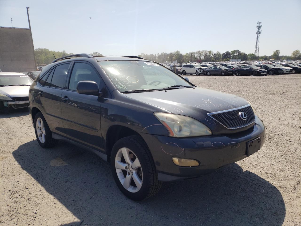 LEXUS RX 330 2005 with VIN 2T2HA31U45C071343 - Photo from auction