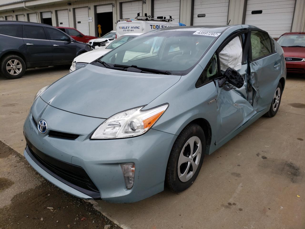 Photo 2 from auction – 2015 TOYOTA PRIUS with VIN JTDKN3DU4F1890059