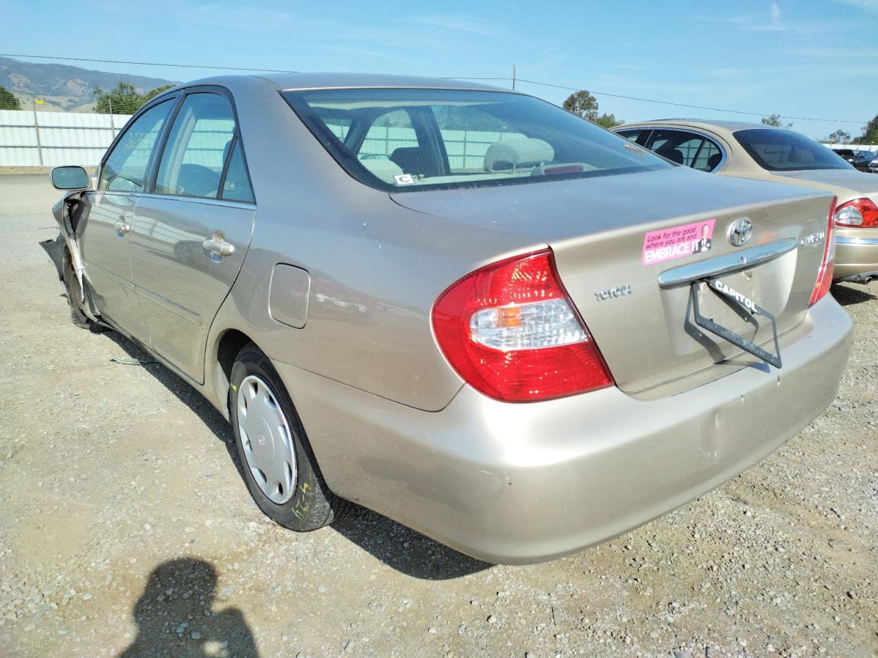 Photo 3 from auction – 2004 TOYOTA CAMRY LE with VIN JTDBE32K440271837