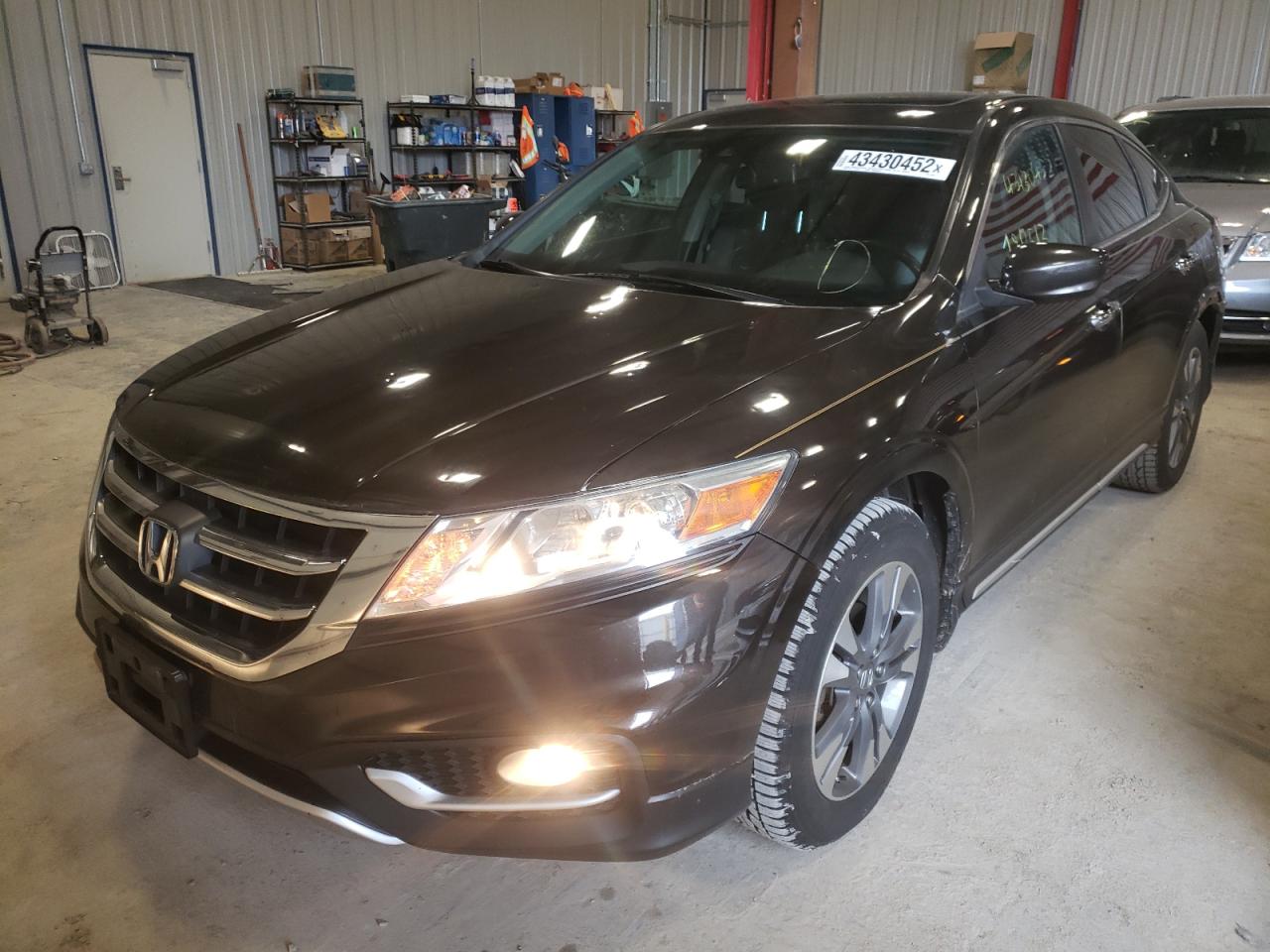 Photo 2 from auction – 2014 HONDA CROSSTOUR with VIN 5J6TF2H53EL002395