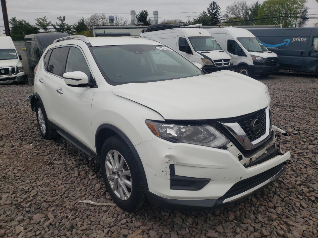 NISSAN ROGUE S 2019 with VIN KNMAT2MT0KP512265 - Photo from auction